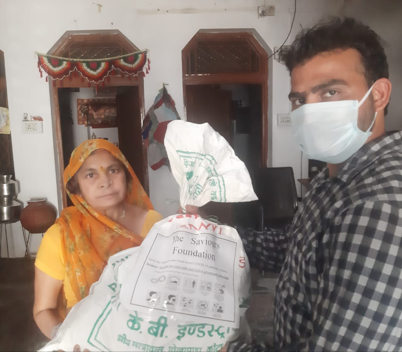 covid-19-help-ration-kit-by-saviours-foundation-charitable-trust-kota-h