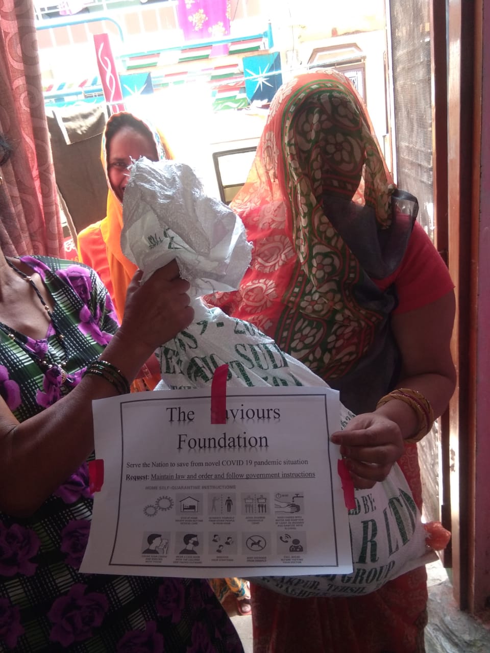 covid-19-help-ration-kit-by-saviours-foundation-charitable-trust-kota-p